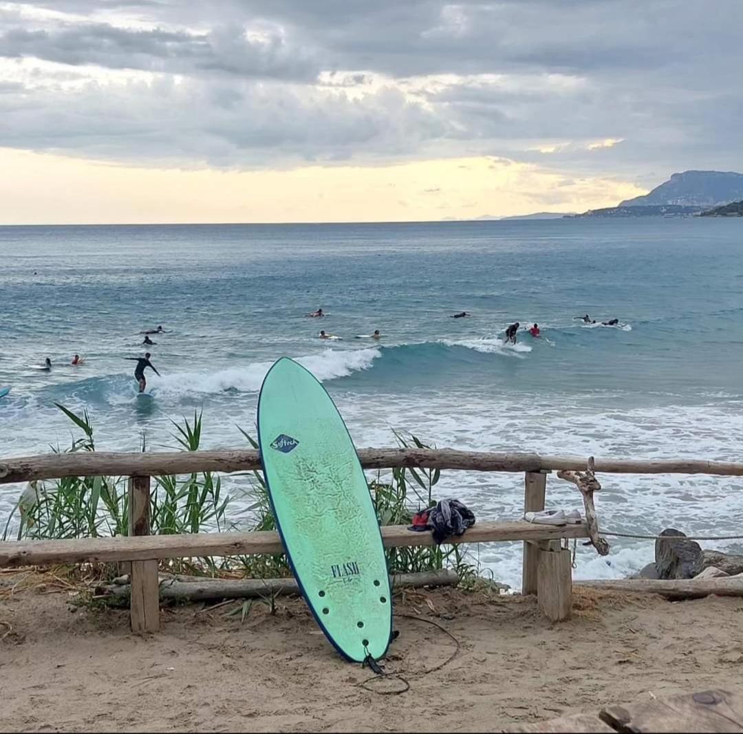 Casa Vacanze Paglino Ventimiglia Bagian luar foto